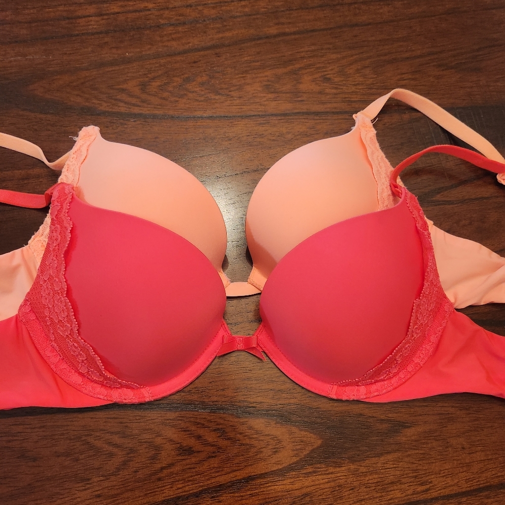 Victoria Secret 34A pushup bra bundle
